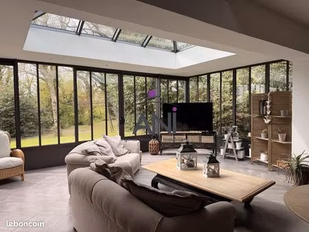 propriété 7 pièces 199 m²