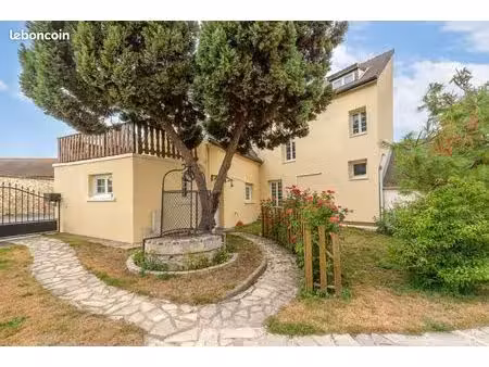 maison de ville 4 pièces 127 m²