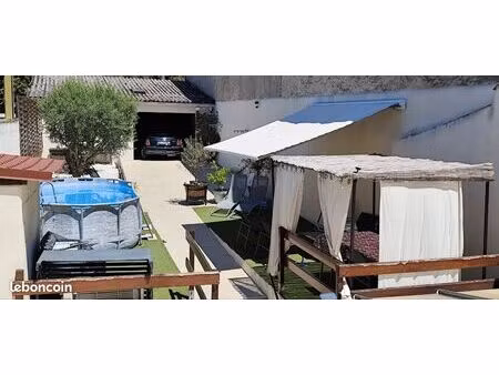 charmante maison de ville familiale 4 chambres  150m2 + véranda  jardin et garage  arthès