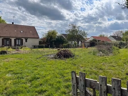 terrain à bâtir en cœur de village