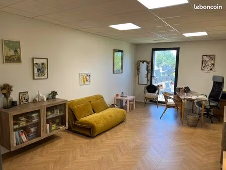 offre de location de bureau profession paramédicale 2j/semaine