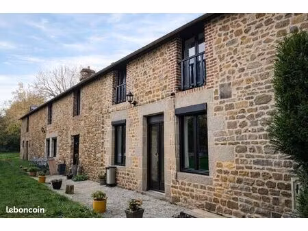 longère rénovée 190m² paddocks chevaux mayenne 53