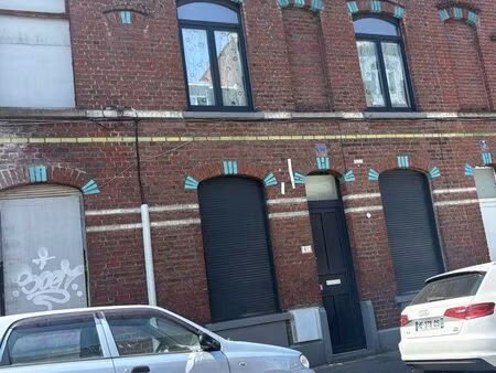 loue maison 3 chambres