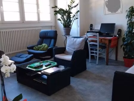 appartement t2 à beaumont sur sarthe