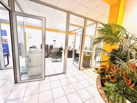 local commercial 256 m² vaison-la-romaine