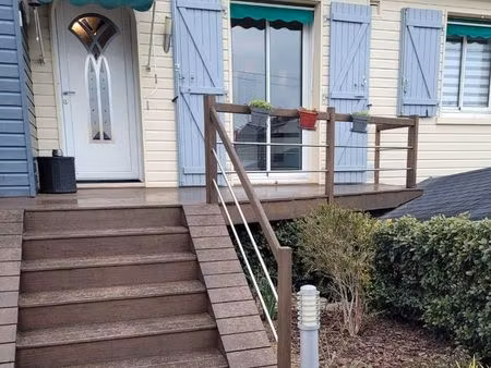 maison familiale de 82 m² – 3 chambres – sous-sol aménagé – terrain de 658 m² – la bazoge 
