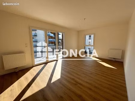 appartement 3 pièces 63 m²