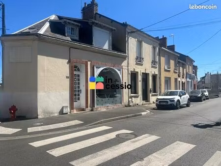 local commercial 88 m²
