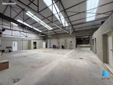 local 1020 m² mayet