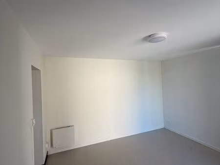 maison t2 de 40 m² la suze sur sarthe