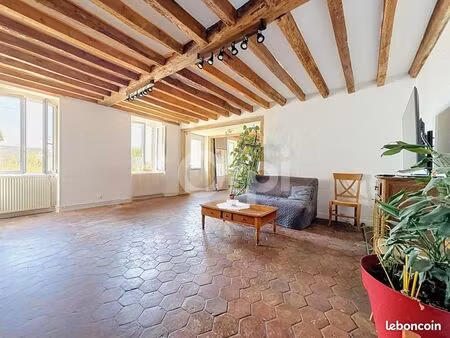 maison 7 pièces 280 m²