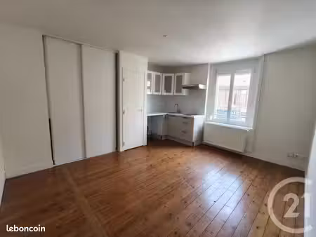 appartement 3 pièces 45 m²