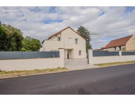 maison contemporaine d’exception (2025) – 210 m² – dpe a  5 ch  piscine intérieure – à que