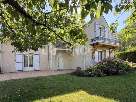 maison 7 pièces 160 m²