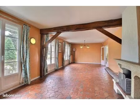 maison montevrain