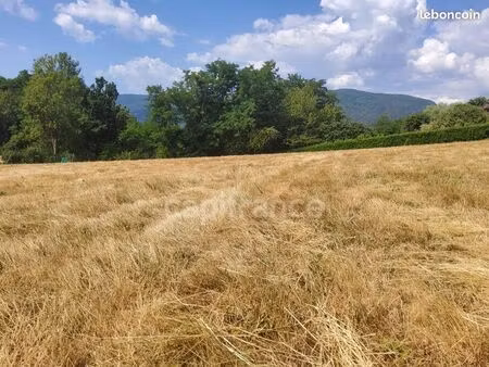 terrain 3 048 m² versonnex