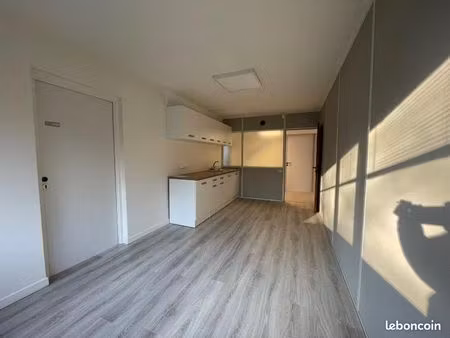 bureaux 41 m²