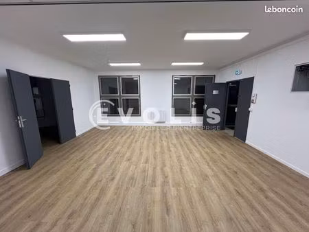 bureaux 91 m²