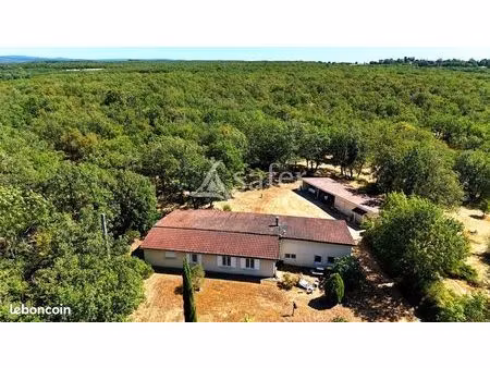 maison 7 pièces 155 m²