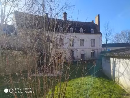 maison de 322m2 saint calais 72 centre ville
