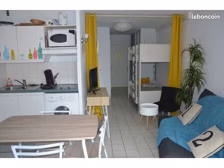 appart t1 bis cosy dans résidence  proche plage