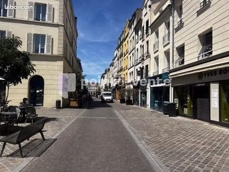 epicerie/primeur 98 m²