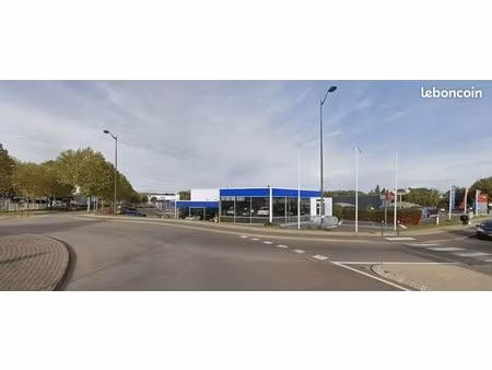 bâtiment commercial + ex carrosserie à buchelay à partir de 1200 m²