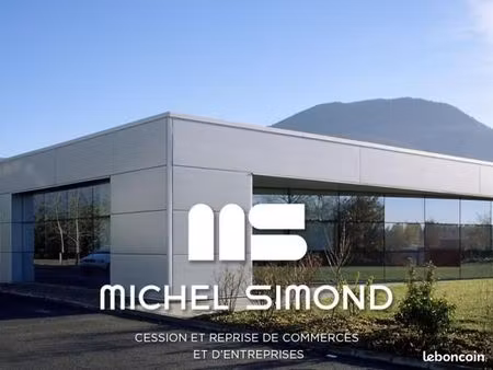 local commercial 5 000 m²