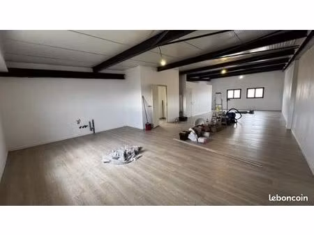 local d'activité 192 m²
