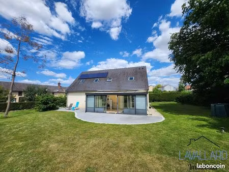 maison 6 pièces 148 m²