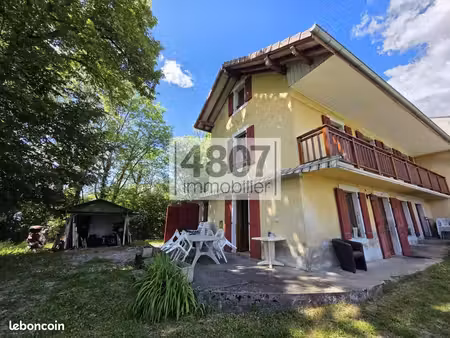 maison de village 3 pièces 80 m²