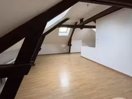appartement 4 pièces 30 m²