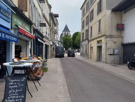 boutique 85 m² lagny sur marne