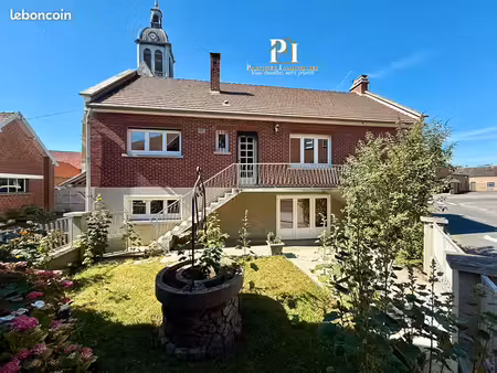maison 4 pièces 150 m²