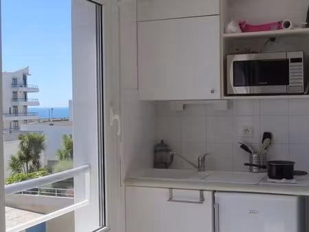 studio meublé (20 m2) à louer pour étudiant  pornichet centre