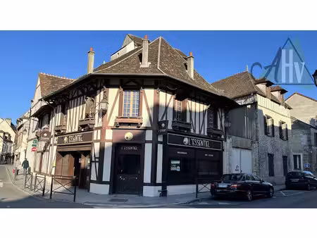 vente locaux professionnels 0 pièces 339 m² à provins (77160)  267 500 €