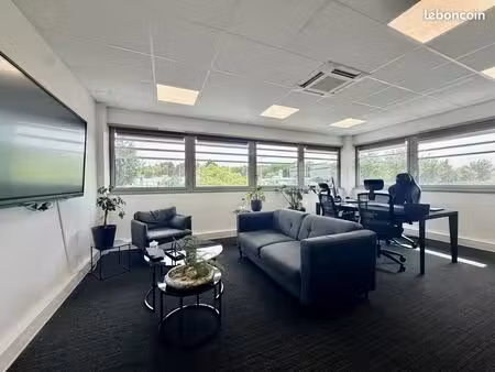 bureaux 150 m² boves