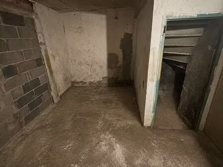 grande cave / boxe de 13 m² sécurisée avec vmc – idéale stockage
