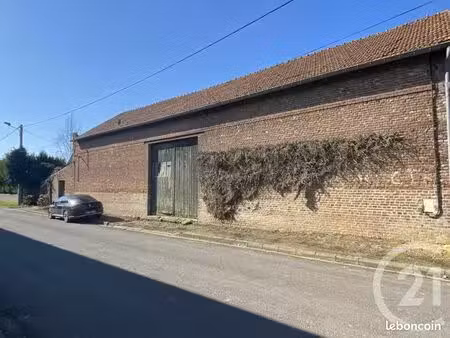 local 80 m²