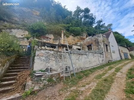 maison semi-troglodyte