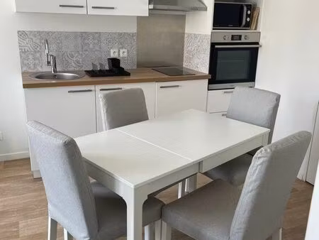 appartement t2 moderne et calme + parking