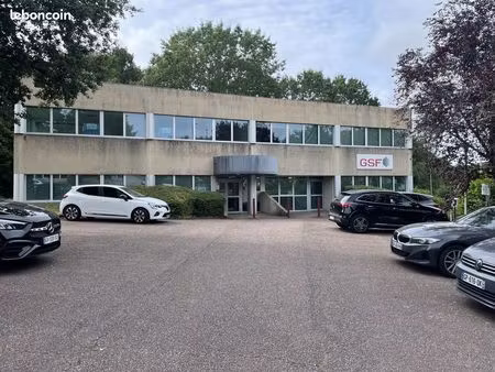 local commercial 107 m² limoges