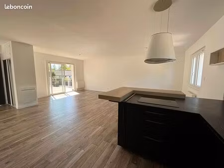 appartement 4 pièces 93 m²