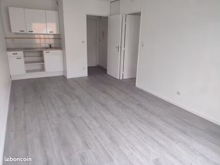 appartement t1 bis