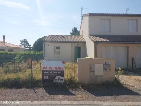 a vendre t4 fontaine le comte