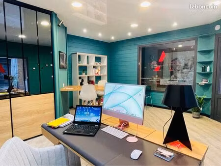 local professionnel rénové - centre ville d’aime la plagne