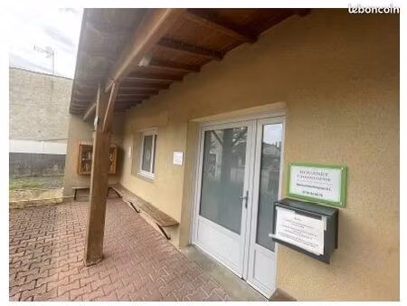 local professionnel à louer - location gérée par la commune