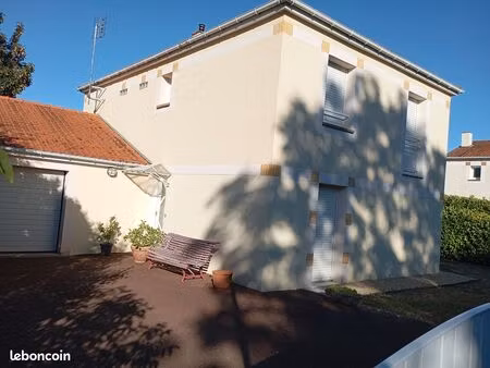 maison montmorillon