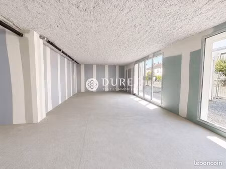 local 84 m² saint-fulgent