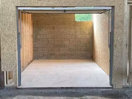 box garage